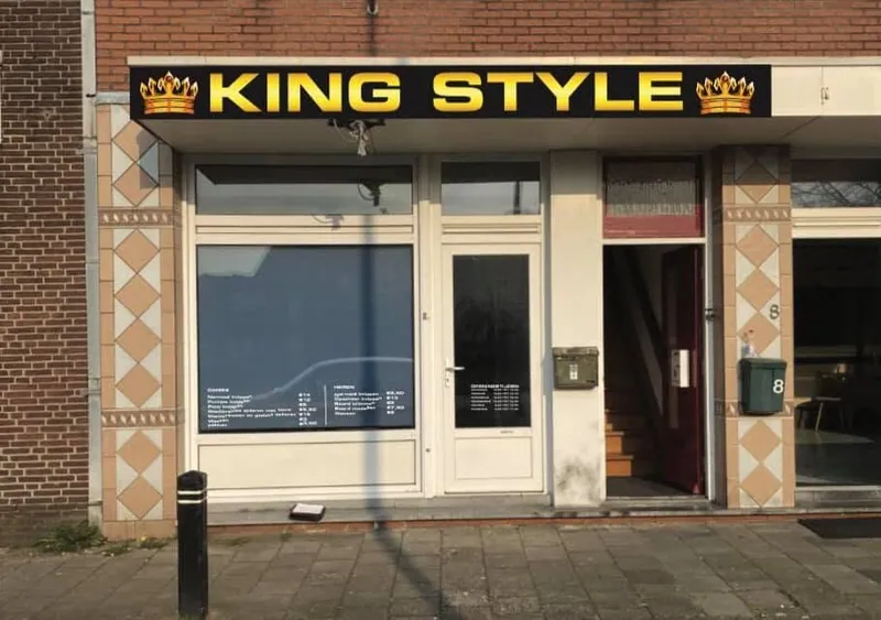 Gevel van Kapsalon King Style aan de Schaesbergerstraat 8C in Kerkrade